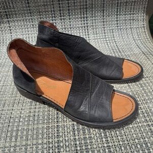 Ab Fab Free People Black Open-Toe Bias-Cut Sandals, Sz 6!